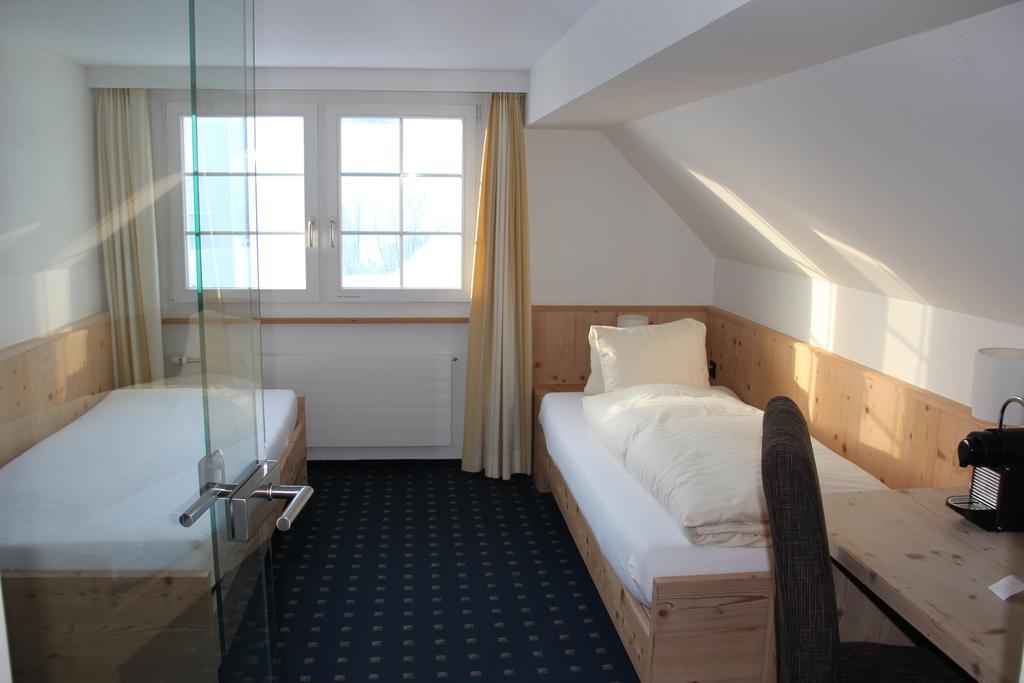Landgasthof Sternen Buhler 객실 사진