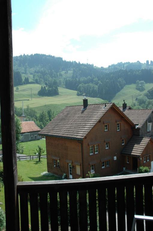 Landgasthof Sternen Buhler 객실 사진